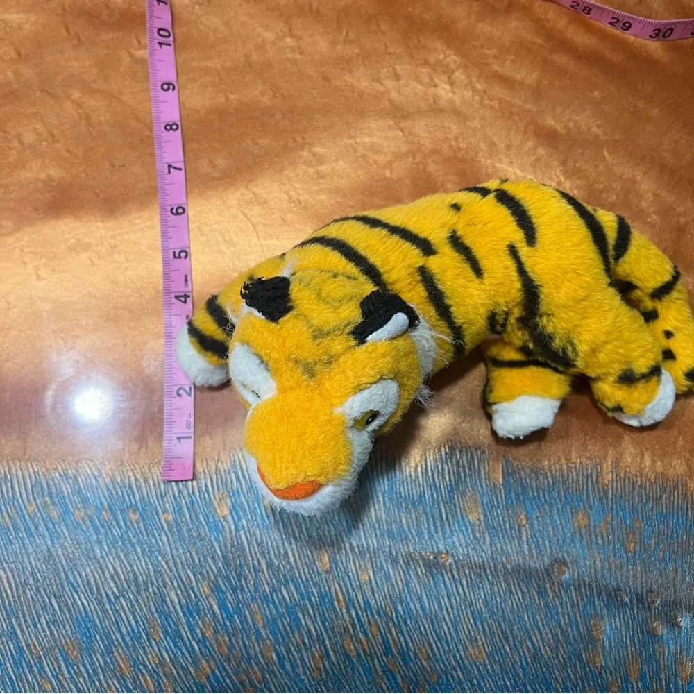 Vintage Rajah Tiger Plush Toy Stuffed Animal 1992 Mattel Aladdin Jasmine